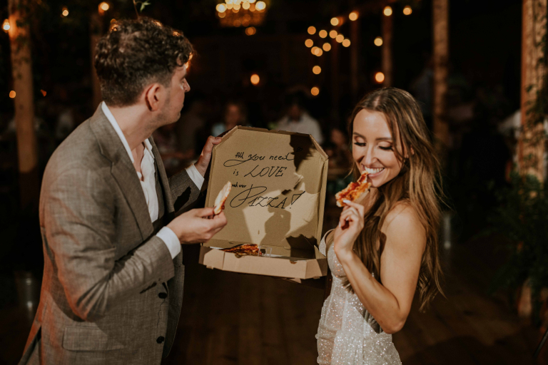 Slub-koscielny-w-plenerze 117