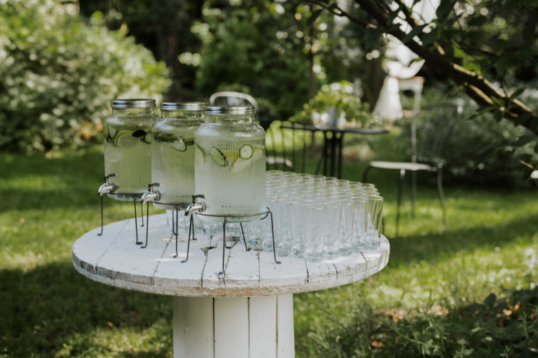 Slub-koscielny-w-plenerze 36