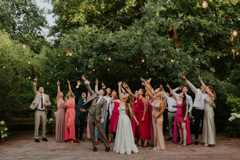 Slub-koscielny-w-plenerze 93